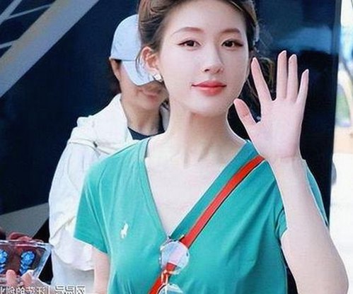 吃瓜文化背后的灵魂人物：揭秘“吃瓜群众”的变迁与独特魅力