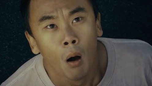 张靓颖巡演成都站舞美升级引关注，欧阳娜娜视频点击量爆表