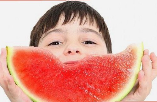 关晓彤娱乐圈动态与青春题材影视解析